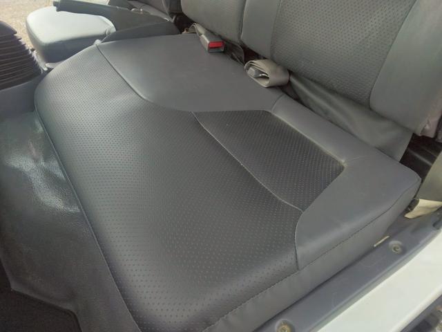 エルフトラック 　３ｔ　低床　ダンプ　最大積載量３，０００ｋｇ　６ＭＴ　１５０ＰＳ　ターボ車　左電格ミラー　坂道発進補助装置　ＥＴＣ　アドブルー不要　新明和製　Ｎｏ．１０３９（55枚目）