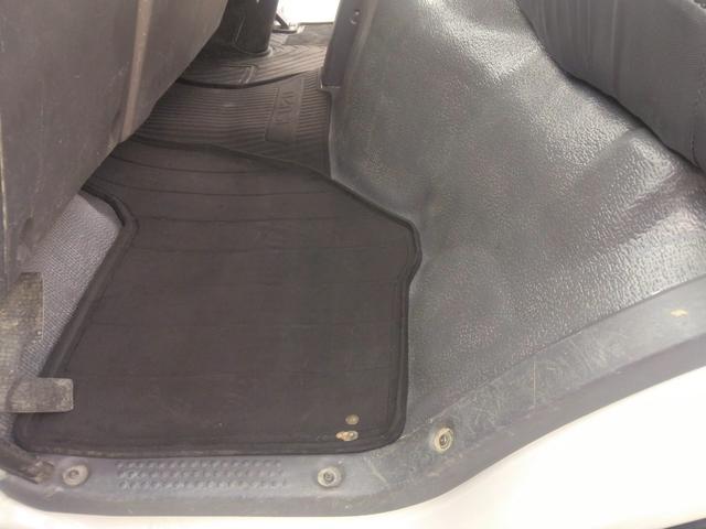 エルフトラック 　３ｔ　低床　ダンプ　最大積載量３，０００ｋｇ　６ＭＴ　１５０ＰＳ　ターボ車　左電格ミラー　坂道発進補助装置　ＥＴＣ　アドブルー不要　新明和製　Ｎｏ．１０３９（56枚目）