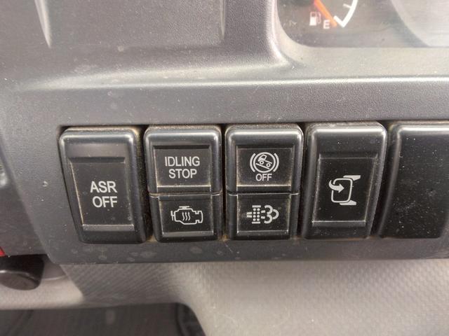 エルフトラック 　３ｔ　低床　ダンプ　最大積載量３，０００ｋｇ　６ＭＴ　１５０ＰＳ　ターボ車　左電格ミラー　坂道発進補助装置　ＥＴＣ　アドブルー不要　新明和製　Ｎｏ．１０３９（64枚目）