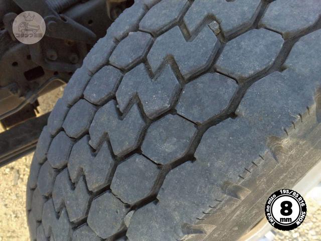 デュトロ 　最大積載量３，０００ｋｇ　高床　強化ダンプ　５ＭＴ　１３０ＰＳ　ターボ車　あおり溶接のため一方開　坂道発進補助装置　ＥＴＣ　ピン差し　あゆみ掛け　Ｎｏ．１０４１（68枚目）