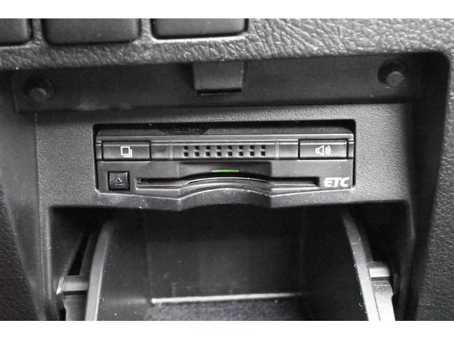 ヴェルファイアハイブリッド ＺＲ　Ｇエディション　禁煙　黒革　両側電動　９型ナビ　後席モニター　フルセグＴＶ　バックカメラ　電動シート　シートヒーター　衝突軽減ブレーキ　コーナーセンサー　電動リアゲート（71枚目）
