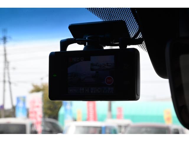 ハリアー Ｚ　ユーザー買取　ＪＢＬナビ　パノラミックビュー　フルセグＴＶ　Ｂｌｕｅｔｏｏｔｈ　ＥＴＣ　レーダークルーズ　デジタルインナーミラー　前後ドラレコ　スマートキー　プッシュスタート　ＬＥＤヘッドライト（67枚目）