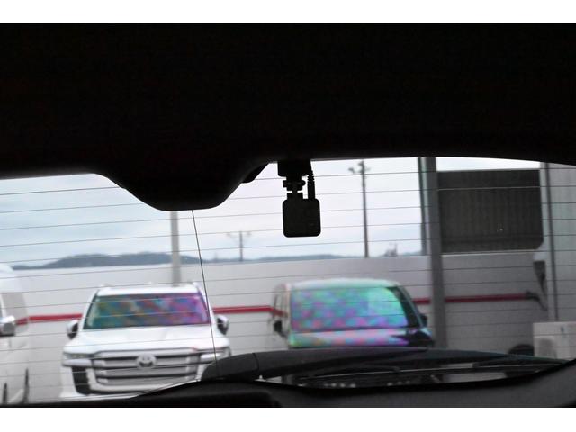 ハリアー Ｚ　ユーザー買取　ＪＢＬナビ　パノラミックビュー　フルセグＴＶ　Ｂｌｕｅｔｏｏｔｈ　ＥＴＣ　レーダークルーズ　デジタルインナーミラー　前後ドラレコ　スマートキー　プッシュスタート　ＬＥＤヘッドライト（68枚目）