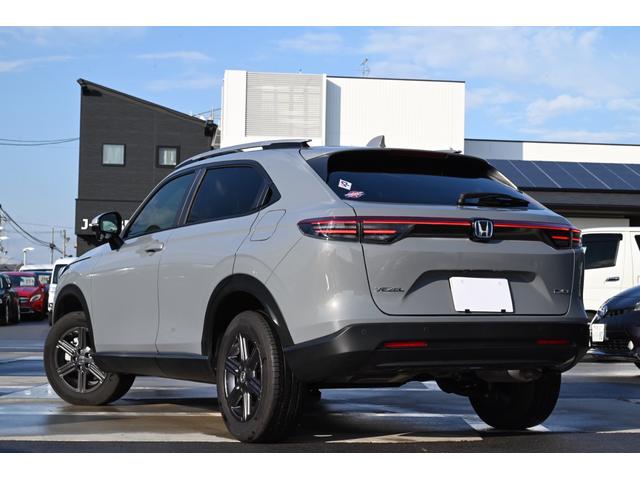 ヴェゼル e:HEV X・HuNTパッケージ ユーザー買取 1オーナー 禁煙 ハーフレザー 9型ナビ フルセグTV バックモニター Bluetooth ETC スマートキー2個 プッシュスタート コーナーセンサー 衝突軽減 レーダークルーズ(5枚目)