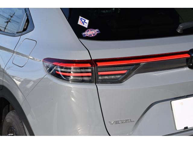 ヴェゼル e:HEV X・HuNTパッケージ ユーザー買取 1オーナー 禁煙 ハーフレザー 9型ナビ フルセグTV バックモニター Bluetooth ETC スマートキー2個 プッシュスタート コーナーセンサー 衝突軽減 レーダークルーズ(30枚目)