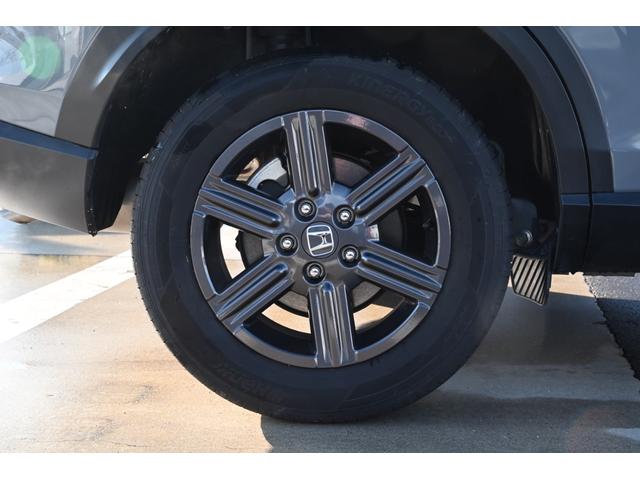 ヴェゼル e:HEV X・HuNTパッケージ ユーザー買取 1オーナー 禁煙 ハーフレザー 9型ナビ フルセグTV バックモニター Bluetooth ETC スマートキー2個 プッシュスタート コーナーセンサー 衝突軽減 レーダークルーズ(33枚目)