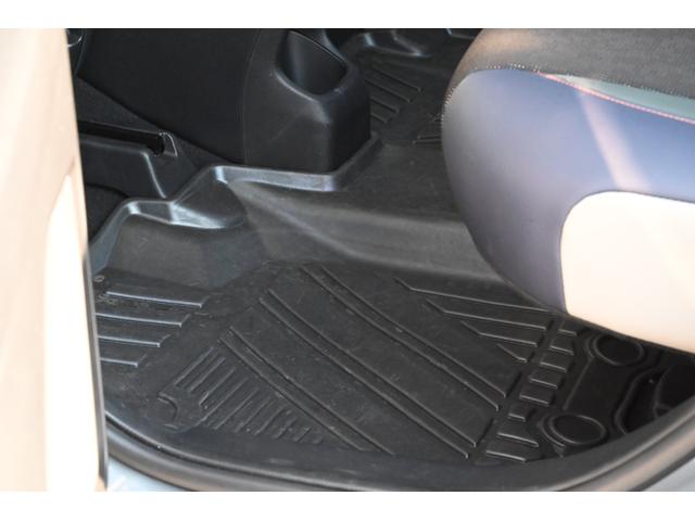 ヴェゼル e:HEV X・HuNTパッケージ ユーザー買取 1オーナー 禁煙 ハーフレザー 9型ナビ フルセグTV バックモニター Bluetooth ETC スマートキー2個 プッシュスタート コーナーセンサー 衝突軽減 レーダークルーズ(56枚目)