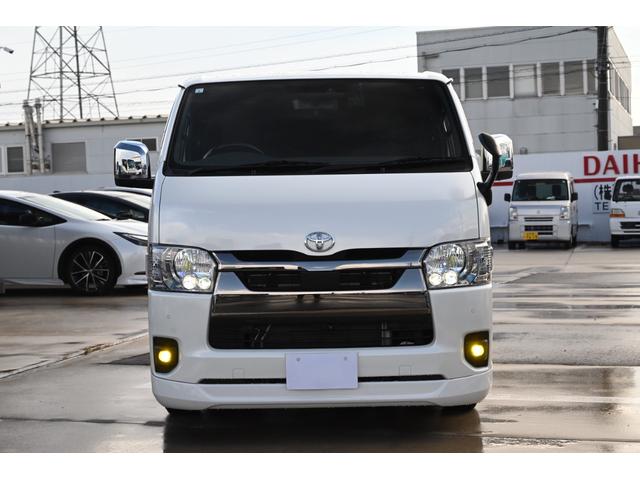 ハイエースバン スーパーGL ダークプライムII ユーザー買取 1オーナー 禁煙 ベッドキット ローダウン デジタルインナーミラー パノラミックビュー Bluetooth ETC 前後ドライブレコーダー 社外コンソール 社外スピーカー LED(17枚目)