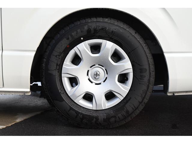 ハイエースバン スーパーGL ダークプライムII ユーザー買取 1オーナー 禁煙 ベッドキット ローダウン デジタルインナーミラー パノラミックビュー Bluetooth ETC 前後ドライブレコーダー 社外コンソール 社外スピーカー LED(30枚目)