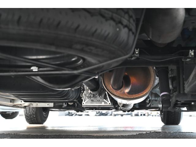 ハイエースバン スーパーGL ダークプライムII ユーザー買取 1オーナー 禁煙 ベッドキット ローダウン デジタルインナーミラー パノラミックビュー Bluetooth ETC 前後ドライブレコーダー 社外コンソール 社外スピーカー LED(31枚目)