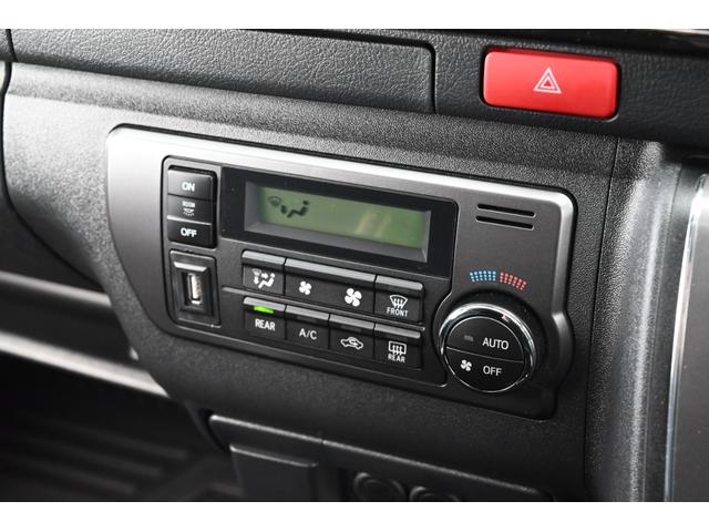 ハイエースバン スーパーGL ダークプライムII ユーザー買取 1オーナー 禁煙 ベッドキット ローダウン デジタルインナーミラー パノラミックビュー Bluetooth ETC 前後ドライブレコーダー 社外コンソール 社外スピーカー LED(75枚目)