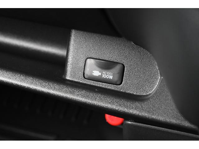 ハイエースバン スーパーGL ダークプライムII ユーザー買取 1オーナー 禁煙 ベッドキット ローダウン デジタルインナーミラー パノラミックビュー Bluetooth ETC 前後ドライブレコーダー 社外コンソール 社外スピーカー LED(79枚目)