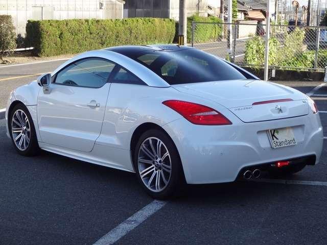 ベースグレード 禁煙 1オーナー ヒーター付き電動黒革シート ETC クルーズコントロール コーナーセンサー デュアルオートエアオン AUX HID(17枚目)