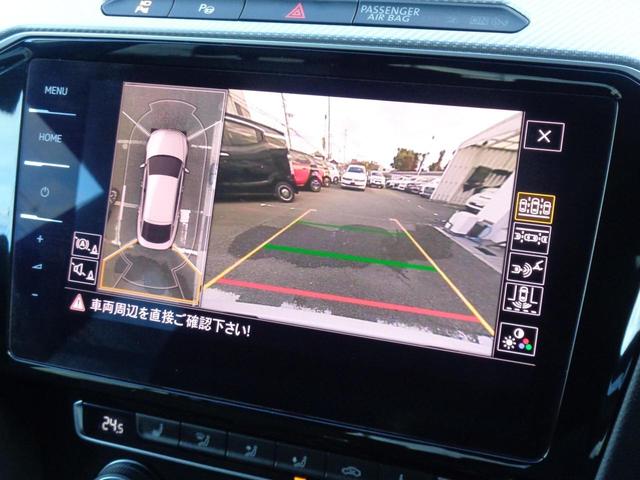 アルテオン ＴＳＩ　４モーション　Ｒラインアドバンス　ＨＵＤ　衝突軽減Ｂ　ＲＴＡ　Ｆセグナビ　３６０°カメラ　ヒータ付電動黒革シート　電動リアゲート　置くだけ充電　ＡｐｐｌｅＣａｒＰｌａｙ　ＤＶＤ　ＥＴＣ（6枚目）