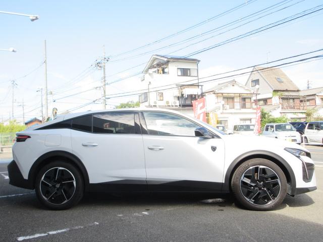 ４０８ ＧＴ　マッサージ付電動シート／ＨＤＤナビ／全周囲カメラ／衝突被害軽減システム／置くだけ充電／前後ドライブレコーダー／ＡｐｐｌｅＣａｒＰｌａｙ／シート＆ハンドルヒーター／ワンオーナー／禁煙車／ターボ（56枚目）