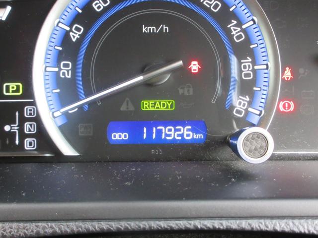 ヴォクシー ハイブリッドＸ　ワンオーナー／衝突被害軽減システム／ワンセグナビ／バックカメラ／ＥＴＣ／ＣＤ＆ＤＶＤ再生可能／ブルートゥース／ＵＳＢ入力端子／ドライブレコーダー／プッシュスタート／左側パワースライドドア／ＨＩＤ（28枚目）