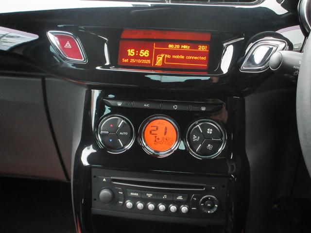 ＤＳ３ シック　衝突被害軽減システム／障害物センサー／ＥＴＣ／ＬＥＤヘッドランプ／ＣＤ再生可能／ブルートゥース／ＡＵＸ／ＵＳＢ入力端子／クルーズコントロール／オートエアコン／スペアタイヤ／フォグランプ（19枚目）