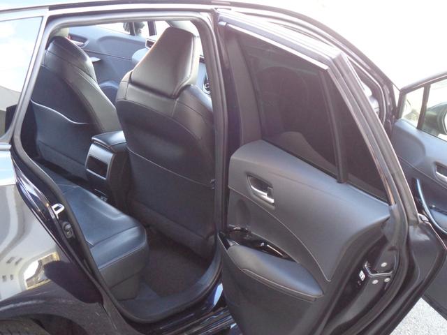 カローラツーリング ハイブリッド　ダブルバイビー　衝突被害軽減システム／ブラインドスポットモニター／リアクロストラフィックアラート／フルセグナビ／バックカメラ／ＥＴＣ／ワンオーナー／スペアタイヤ／前後ドラレコ／道路標識表示／ＡｐｐｌｅＣａｒＰｌａｙ（11枚目）