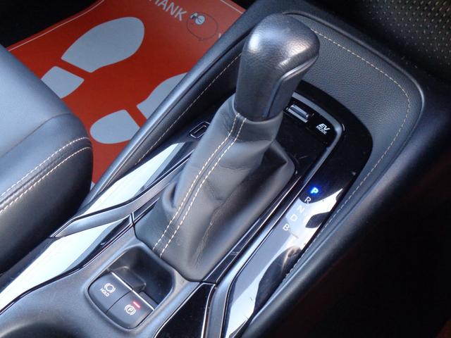 カローラツーリング ハイブリッド　ダブルバイビー　衝突被害軽減システム／ブラインドスポットモニター／リアクロストラフィックアラート／フルセグナビ／バックカメラ／ＥＴＣ／ワンオーナー／スペアタイヤ／前後ドラレコ／道路標識表示／ＡｐｐｌｅＣａｒＰｌａｙ（25枚目）