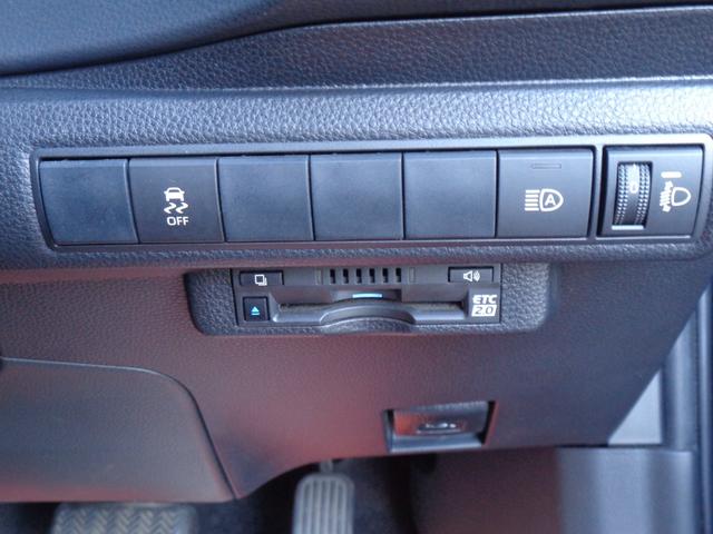 カローラツーリング ハイブリッド　ダブルバイビー　衝突被害軽減システム／ブラインドスポットモニター／リアクロストラフィックアラート／フルセグナビ／バックカメラ／ＥＴＣ／ワンオーナー／スペアタイヤ／前後ドラレコ／道路標識表示／ＡｐｐｌｅＣａｒＰｌａｙ（30枚目）