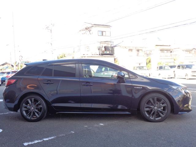 カローラツーリング ハイブリッド　ダブルバイビー　衝突被害軽減システム／ブラインドスポットモニター／リアクロストラフィックアラート／フルセグナビ／バックカメラ／ＥＴＣ／ワンオーナー／スペアタイヤ／前後ドラレコ／道路標識表示／ＡｐｐｌｅＣａｒＰｌａｙ（42枚目）