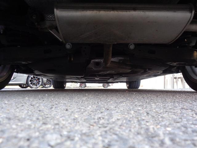 カローラツーリング ハイブリッド　ダブルバイビー　衝突被害軽減システム／ブラインドスポットモニター／リアクロストラフィックアラート／フルセグナビ／バックカメラ／ＥＴＣ／ワンオーナー／スペアタイヤ／前後ドラレコ／道路標識表示／ＡｐｐｌｅＣａｒＰｌａｙ（44枚目）