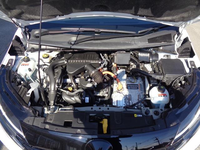 オーラ ニスモ BOSEサウンドシステム/衝突被害軽減システム/ブラインドスポットモニター/リアクロストラフィックアラート/フルセグナビ/ドラレコ/デジタルミラー/置くだけ充電/360度カメラ(47枚目)