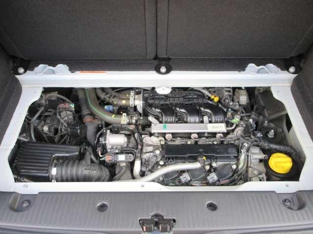 トゥインゴ シグネチャー　後期型／ディスプレイオーディオ／バックカメラ／ＥＴＣ／ワンオーナー／限定５０台／シートヒーター／ＡｐｐｌｅＣａｒＰｌａｙ／ＡＵＸ／ＵＳＢ入力端子／ＬＥＤヘッドランプ（45枚目）