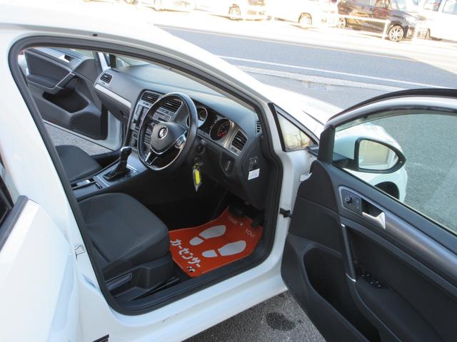 ゴルフ TSIコンフォートライン 衝突被害軽減システム/フルセグナビ/バックカメラ/前後ドラレコ/CD&DVD再生可能/ブルートゥース/ETC/パドルシフト/クルーズコントロール/HIDヘッドライト/フォグランプ/アルミホイール(13枚目)