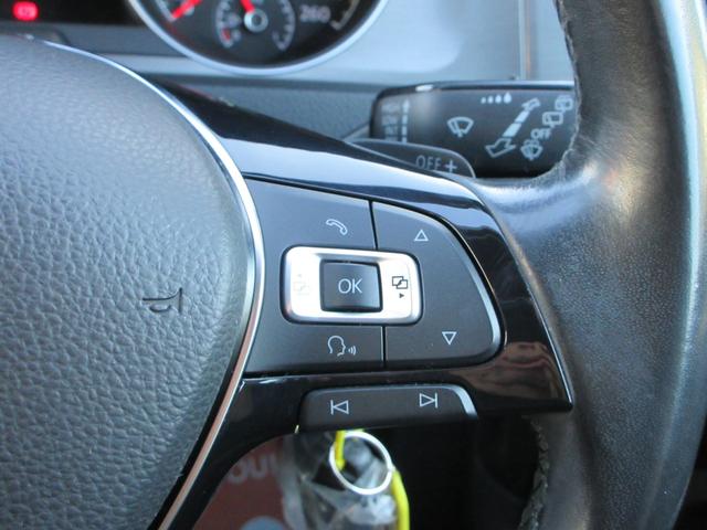 ゴルフ TSIコンフォートライン 衝突被害軽減システム/フルセグナビ/バックカメラ/前後ドラレコ/CD&DVD再生可能/ブルートゥース/ETC/パドルシフト/クルーズコントロール/HIDヘッドライト/フォグランプ/アルミホイール(18枚目)