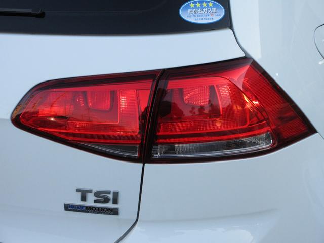 ゴルフ TSIコンフォートライン 衝突被害軽減システム/フルセグナビ/バックカメラ/前後ドラレコ/CD&DVD再生可能/ブルートゥース/ETC/パドルシフト/クルーズコントロール/HIDヘッドライト/フォグランプ/アルミホイール(34枚目)
