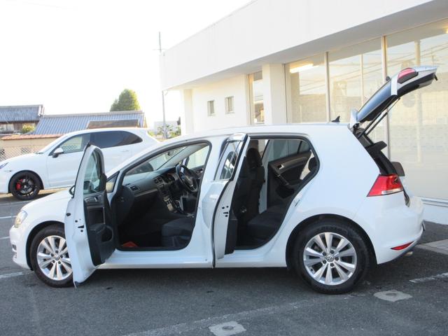 ゴルフ TSIコンフォートライン 衝突被害軽減システム/フルセグナビ/バックカメラ/前後ドラレコ/CD&DVD再生可能/ブルートゥース/ETC/パドルシフト/クルーズコントロール/HIDヘッドライト/フォグランプ/アルミホイール(38枚目)