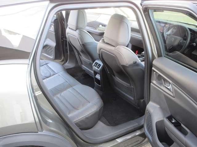 Ｃ５ Ｘ マックス　プラグインハイブリッド　サンルーフ／ヘッドアップディスプレイ／衝突被害軽減システム／ブラインドスポットモニター／リアクロストラフィックアラート／デジタルインナーミラー／ベンチレーション＆マッサージ機能付ハーフレザーシート（11枚目）