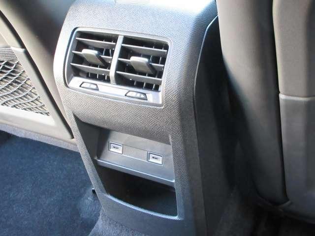 Ｃ５ Ｘ マックス　プラグインハイブリッド　サンルーフ／ヘッドアップディスプレイ／衝突被害軽減システム／ブラインドスポットモニター／リアクロストラフィックアラート／デジタルインナーミラー／ベンチレーション＆マッサージ機能付ハーフレザーシート（46枚目）