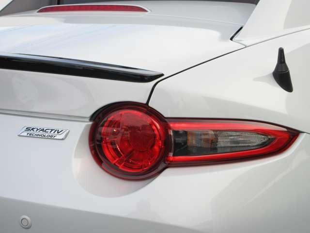 ロードスターＲＦ ＶＳ　ＢＯＳＥサウンド／衝突被害軽減システム／ブラインドスポットモニター／ヒーター付茶革シート／オートエグゼハンドル／フルセグナビ／ＣＤ＆ＤＶＤ再生可能／Ｂｌｕｅｔｏｏｔｈ／バックカメラ／ドラレコ／ＥＴＣ（37枚目）