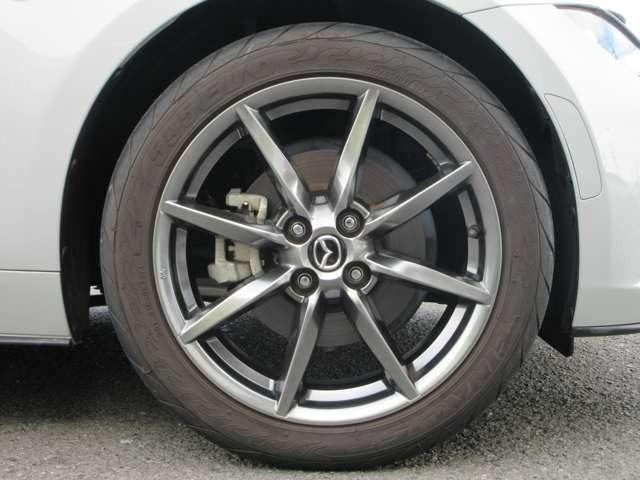 ロードスターＲＦ ＶＳ　ＢＯＳＥサウンド／衝突被害軽減システム／ブラインドスポットモニター／ヒーター付茶革シート／オートエグゼハンドル／フルセグナビ／ＣＤ＆ＤＶＤ再生可能／Ｂｌｕｅｔｏｏｔｈ／バックカメラ／ドラレコ／ＥＴＣ（40枚目）