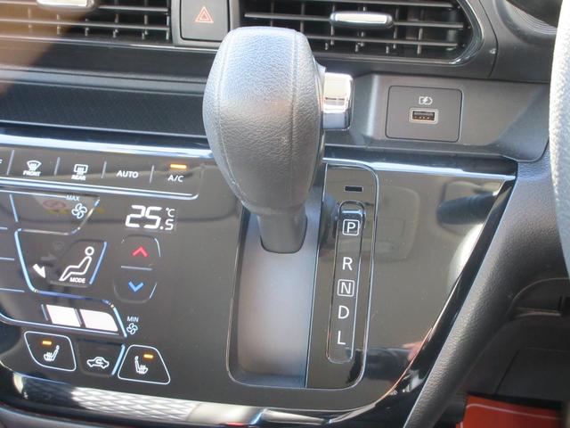 �Ԃ̔̔��ȊO�ɂ��i�r��d�s�b�̎�t���͂������̂��ƃ`���C���h�V�[�g�̎�t���ȂǓ���E�ʓ|�Ȃ��Ƃ�����`�������Ē����܂��̂łȂ�ł����C�y�ɂ����k�������B