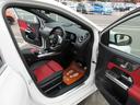 Ｂ１８０　ＡＭＧライン　アドバンスドパッケージ／禁煙車／サンルーフ／レーダー／ヘッドアップディスプレイ／ブラインドスポットモニター／置くだけ充電／衝突被害軽減システム／フルセグナビ／３６０°カメラ／電動革シート（14枚目）
