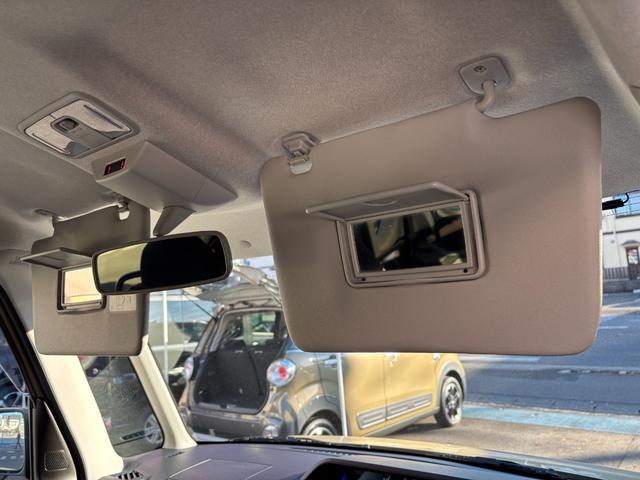 タント ファンクロスターボ 15インチアルミホイール キーフリーシステム プッシュボタンスタート オートエアコン(プッシュ式) フルLEDヘッドランプ オート格納式カラードドアミラー 本革巻ステアリングホイール(35枚目)