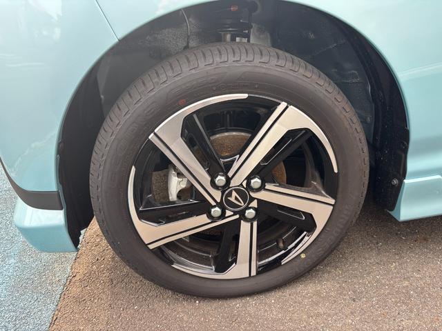 ムーヴ ＲＳ　キーフリーシステム　プッシュボタンスタート　ＬＥＤヘッドライト　１５インチアルミホイール　両側パワースライドドア　カラーマルチインフォメーションディスプレイ（9枚目）