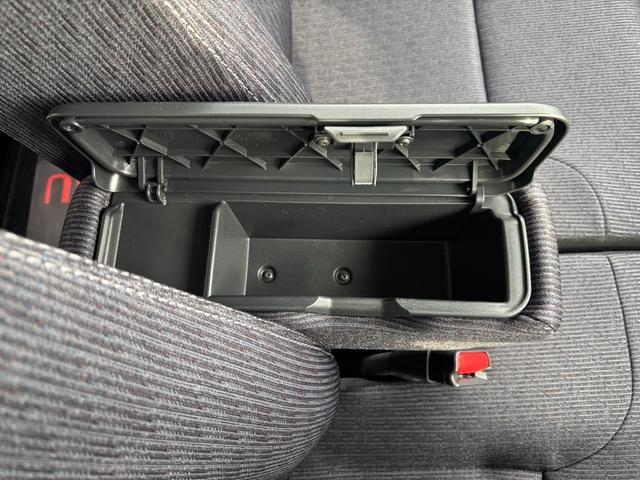 ムーヴ ＲＳ　キーフリーシステム　プッシュボタンスタート　ＬＥＤヘッドライト　１５インチアルミホイール　両側パワースライドドア　カラーマルチインフォメーションディスプレイ（34枚目）