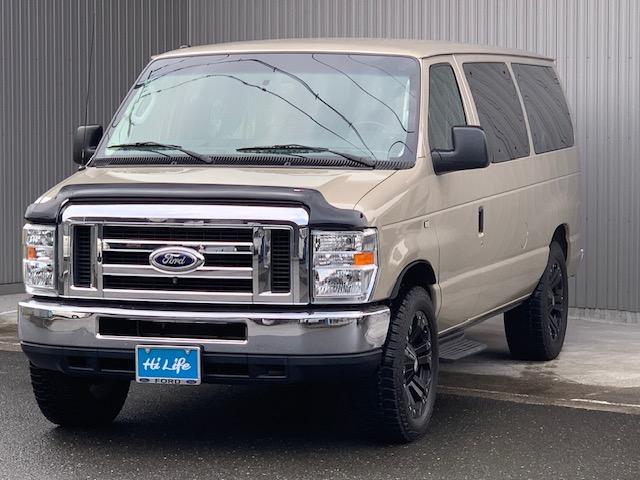 Ｅ－１５０ 　ＸＬＴ　ＰＲＥＭＩＵＭ　オートチェック有　純正レザーシート　７人乗り　３ナンバー登録　２０１４ｙモデル（5枚目）