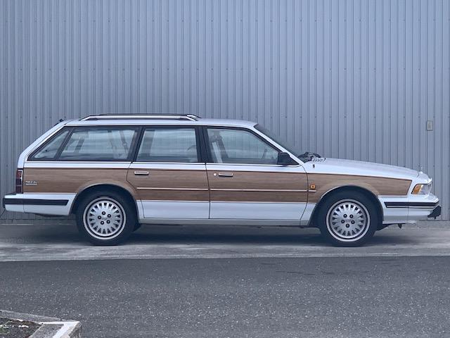 ビュイックリーガル エステートワゴン　ディーラー車　コラムＡＴ　ベンチシート　８人乗り　オリジナル　ルーフレール　ホワイトリボンタイヤ（12枚目）