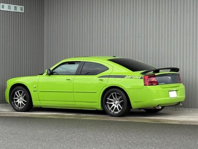 ダッジ・チャージャー Ｒ／Ｔ　デイトナ　限定車　新品ヘッドライト　新品フォグライト　ワーク　エモーション２０インチホイール　車高調（17枚目）