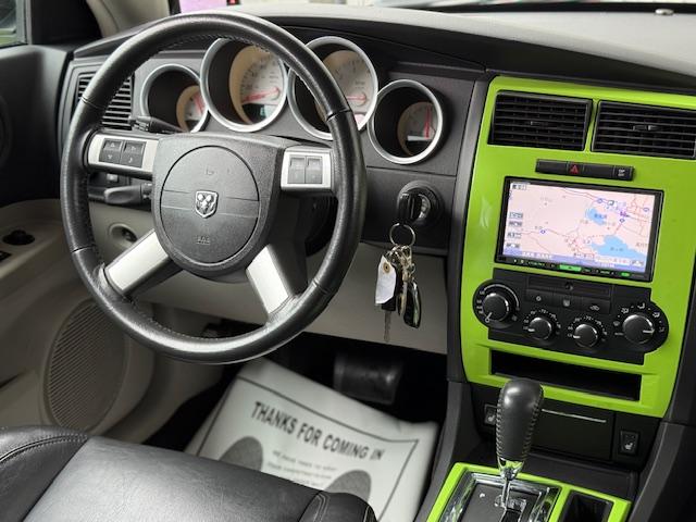 ダッジ・チャージャー Ｒ／Ｔ　デイトナ　限定車　新品ヘッドライト　新品フォグライト　ワーク　エモーション２０インチホイール　車高調（34枚目）