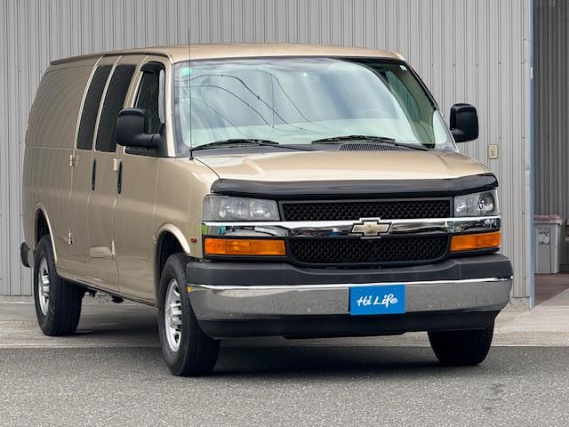 シボレーエクスプレス ＬＳ　新車並行　６Ｌエンジン　オートチェック有　カーゴバン　１ナンバー　２人乗り（11枚目）