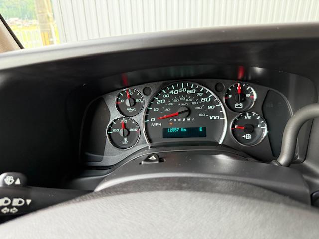 シボレーエクスプレス ＬＳ　新車並行　６Ｌエンジン　オートチェック有　カーゴバン　１ナンバー　２人乗り（34枚目）