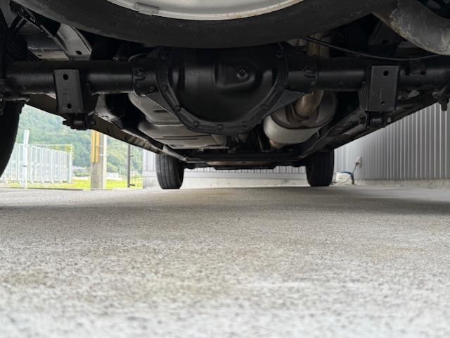 シボレーエクスプレス ＬＳ　新車並行　６Ｌエンジン　オートチェック有　カーゴバン　１ナンバー　２人乗り（36枚目）