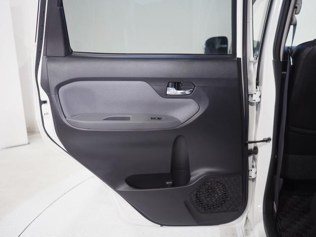 ムーヴ カスタム　Ｘ　ハイパー　４ＷＤ　ＬＥＤヘッドライト　オートライト　オートエアコン　ＣＤ／ＵＳＢチューナー　リモコンエンジンスターター　キーフリーシステム　アルミホイール　アイドリングストップ　ＶＳＣ（横滑り抑制機能）（36枚目）