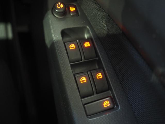 ムーヴ カスタム　Ｘ　２ＷＤ　ＬＥＤヘッドライト　オートライト　リモコンエンジンスターター　オートエアコン　キーフリーシステム　ＣＤ／カセットチューナー　電動格納ドアミラー　アルミホイール　アイドリングストップ（32枚目）